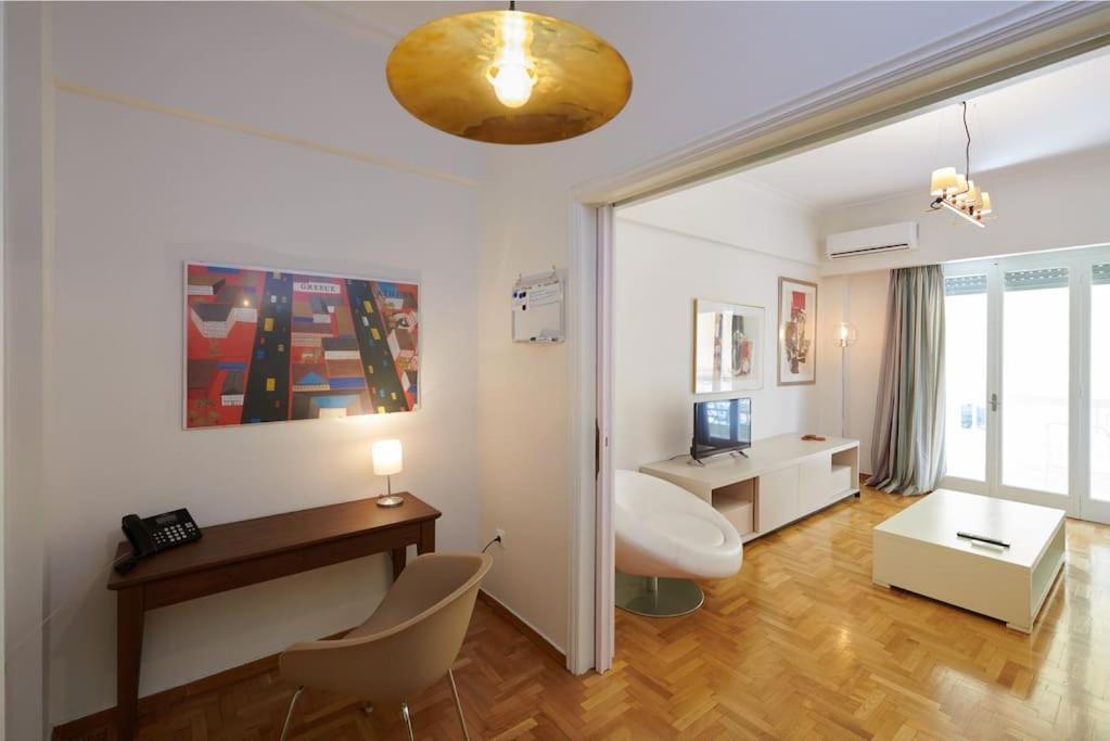 אתונה Apartment In The Heart Of The City מראה חיצוני תמונה